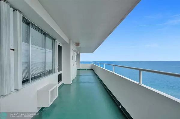 Lauderdale By The Sea, FL 33308,4050 N Ocean Dr.  #1609