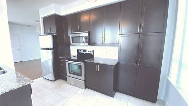 80 Absolute AVE #2709, Mississauga, ON L4Z 0A5