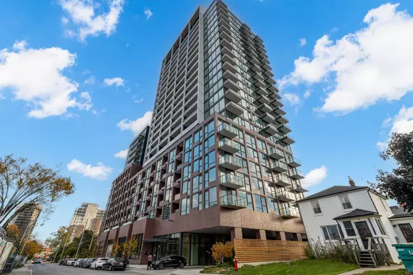 28 Ann ST #1308, Mississauga, ON L5G 0E1