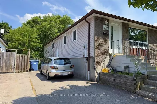 Guelph, ON N1G 2V5,121 CONROY CRES