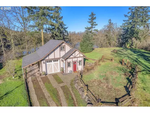 St Helens, OR 97051,300 MADRONA CT