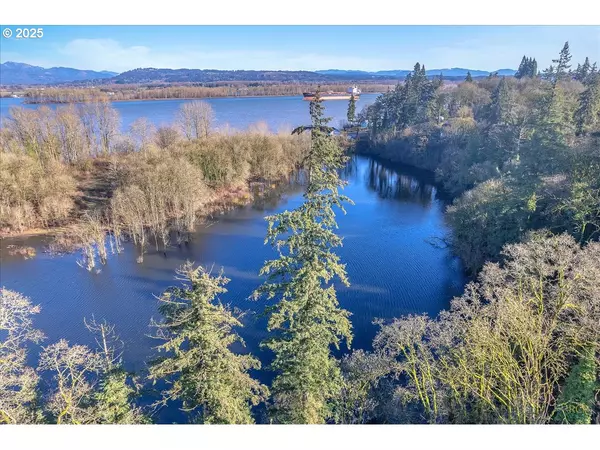 St Helens, OR 97051,300 MADRONA CT