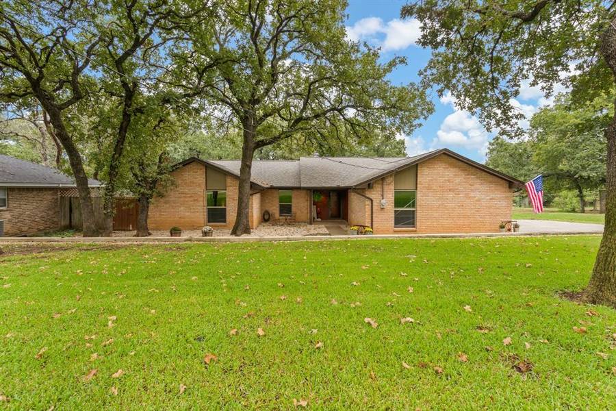 1205 Caddo Peak Trail, Joshua, TX 76058