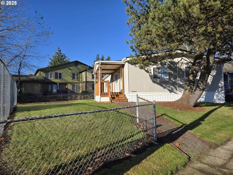 906 SW ALDER ST #45, Dundee, OR 97115