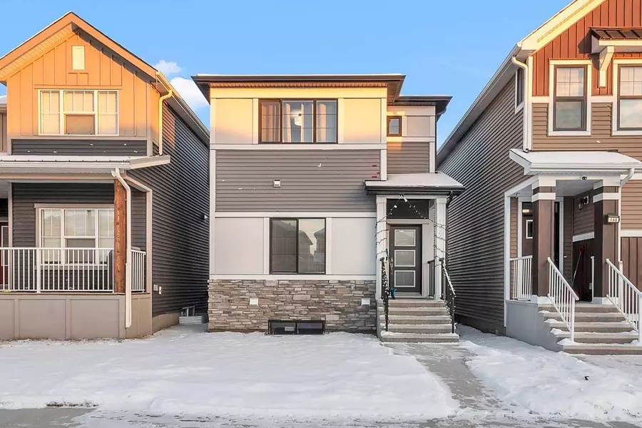 192 Homestead DR Northeast, Calgary, AB T3J2G5