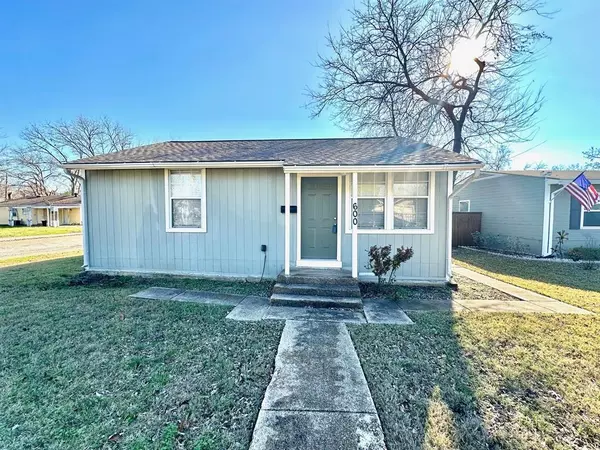 600 Moore Street, Garland, TX 75040