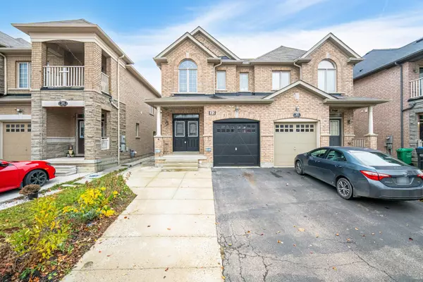 32 Vanderpool CRES, Brampton, ON L6P 3W9