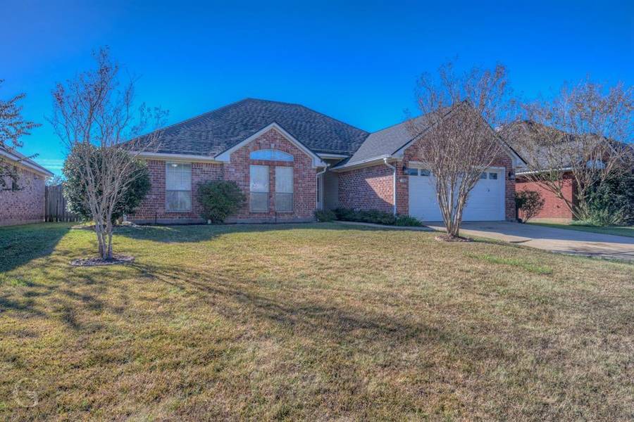 5760 Gold Crest Drive, Bossier City, LA 71112