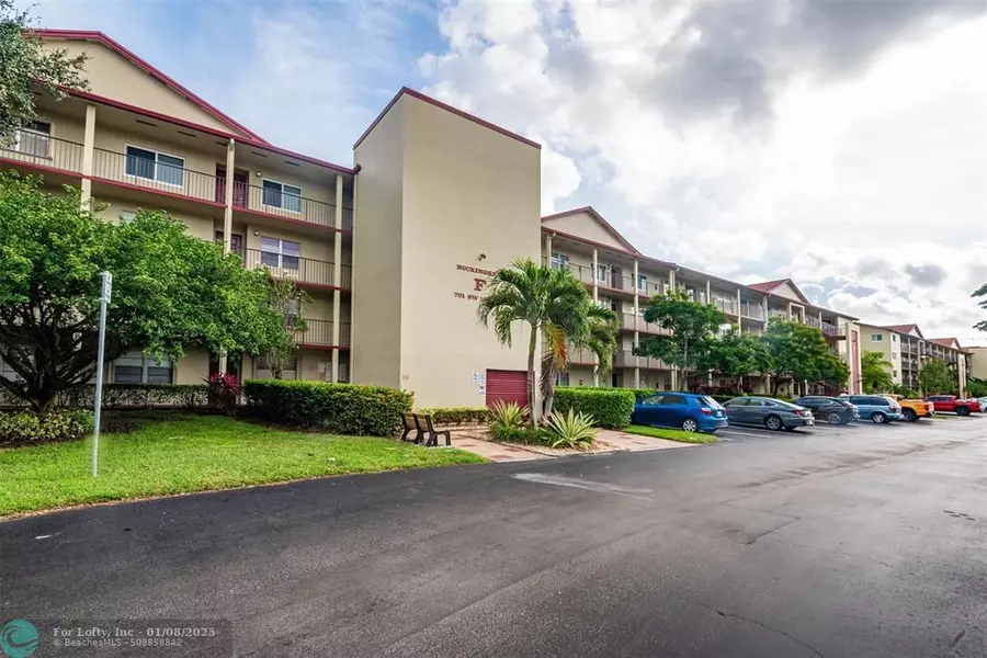 701 SW 128th Ave  #304F, Pembroke Pines, FL 33027