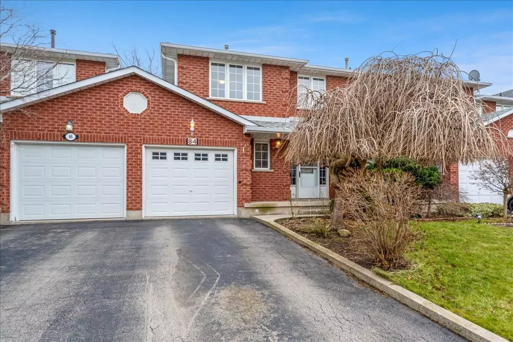 Hamilton, ON L8E 5R8,84 Chelsea CRES