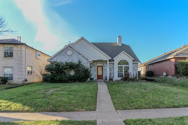 4331 Allegro Lane, Grand Prairie, TX 75052