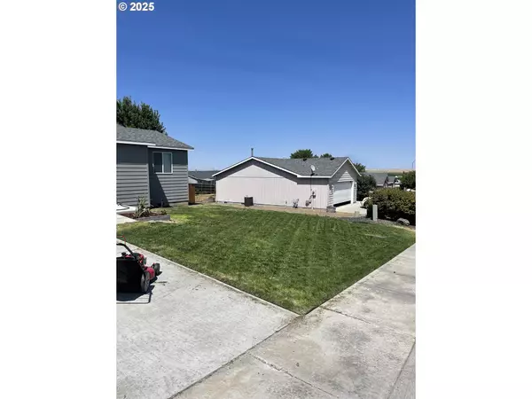 Stanfield, OR 97875,140 TAWNY CT