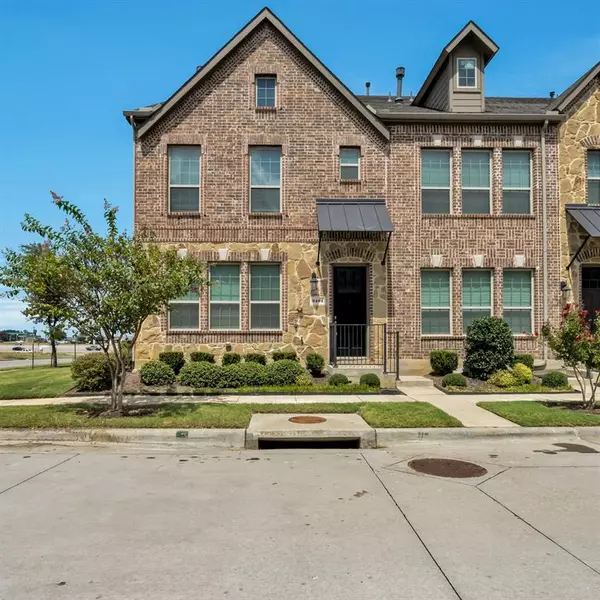 2401 Magalia Lane, Lewisville, TX 75056