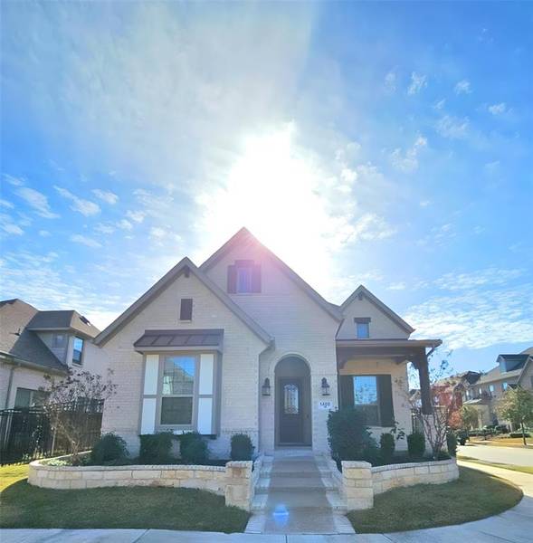 1400 Huntsman Ridge Lane, Arlington, TX 76005