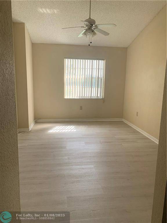 Oakland Park, FL 33309,2850 N Oakland Forest Dr  #201