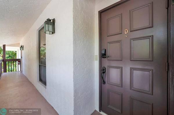 Boca Raton, FL 33428,9286 Sabal Ridge Cir  #D