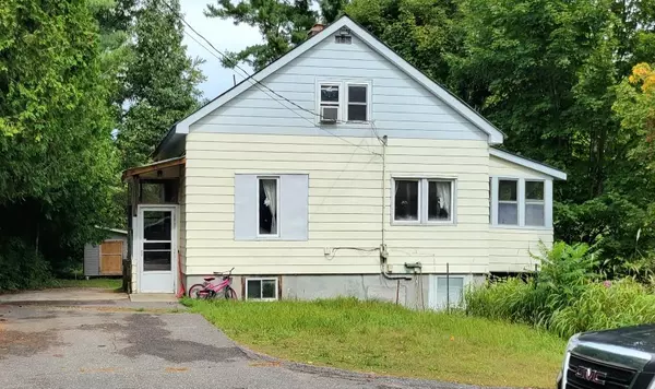 Muskoka, ON P1P 1C3,128 WAGNER ST