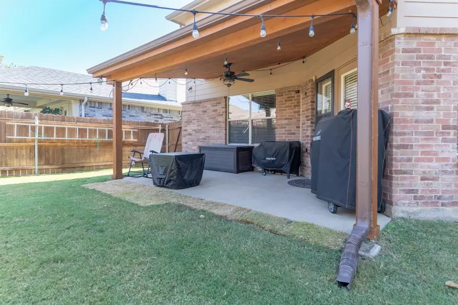 5705 Mountain Stream Trail, Fort Worth, TX 76244