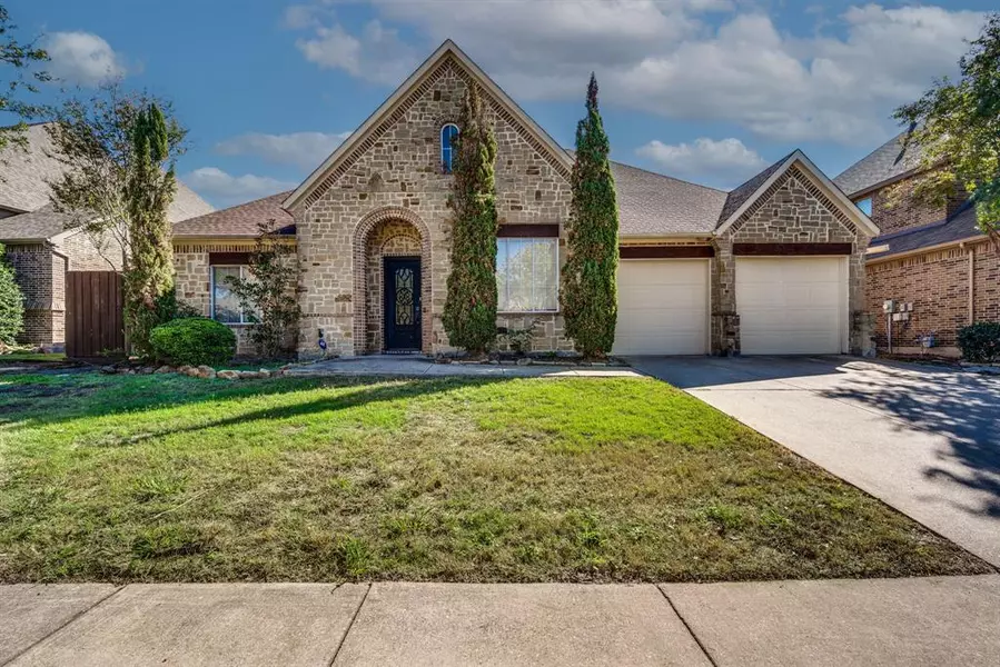 17 Wimbledon Court, Heath, TX 75032