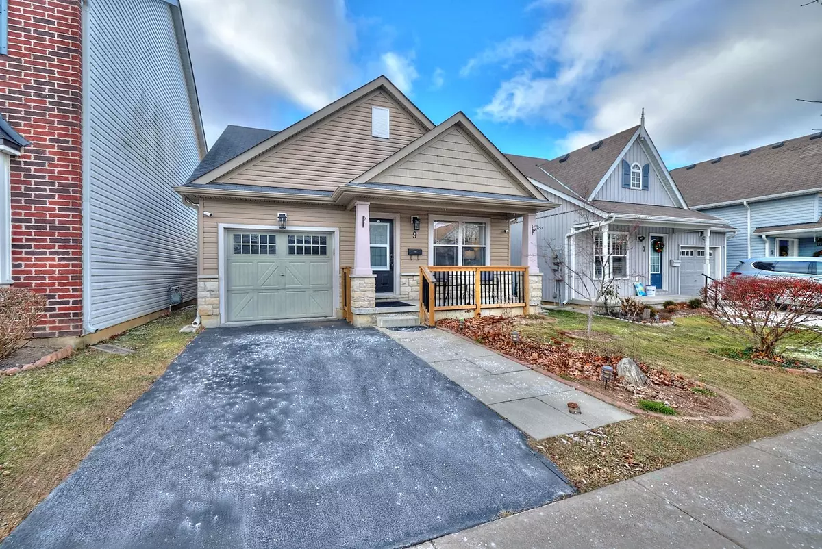 St. Catharines, ON L2R 0A6,9 Chicory CRES