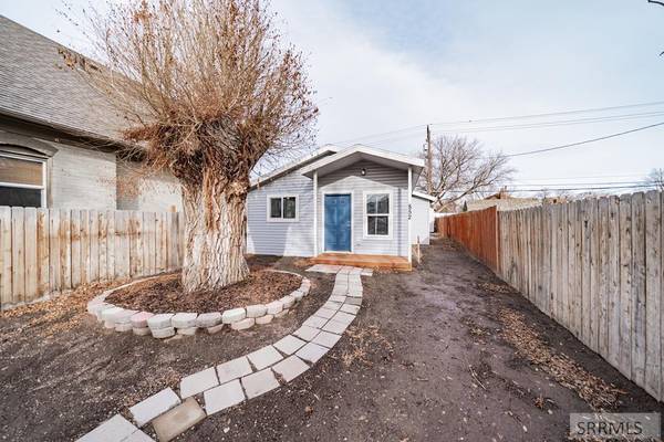 852 N 9th Avenue, Pocatello, ID 83201