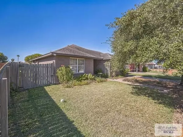 Laguna Vista, TX 78578,1211 PALO BLANCO DR.