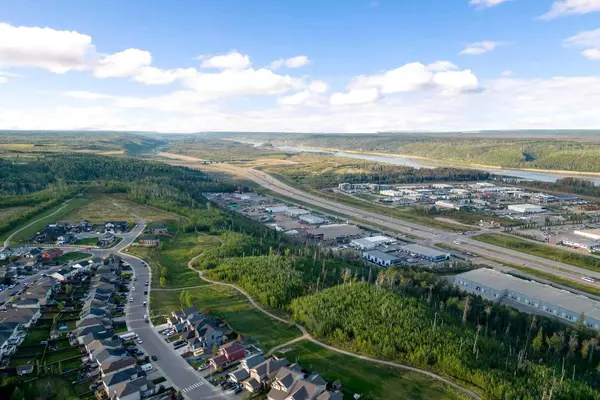 Fort Mcmurray, AB T9K0W9,136 Gravelstone RD