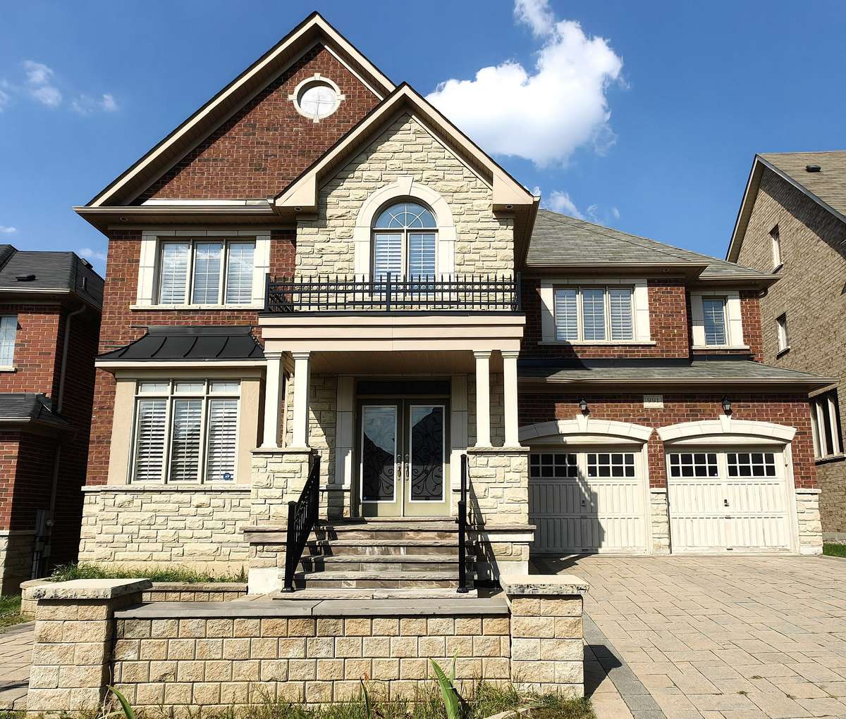 Newmarket, ON L3X 0B8,991 Sherman Brock CIR