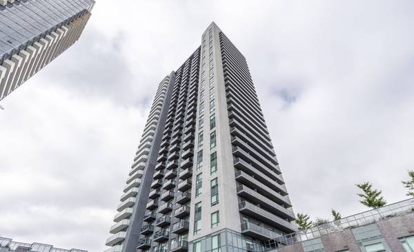 8 Nahani WAY #Ph20, Mississauga, ON L4Z 4J8