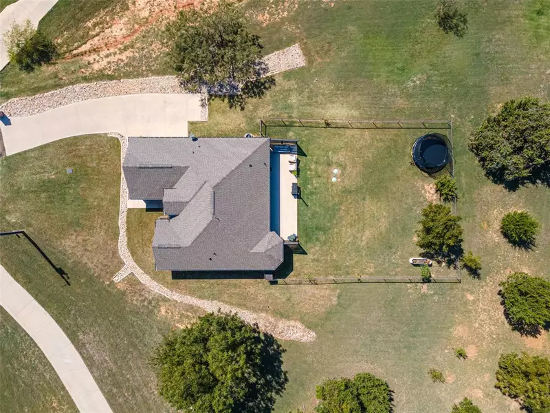 1133 Paloma Court, Glen Rose, TX 76043