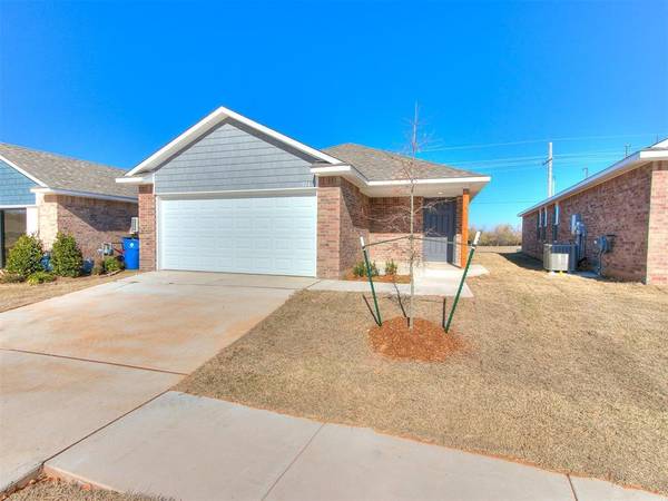 924 Hudson Road, Chickasha, OK 73018