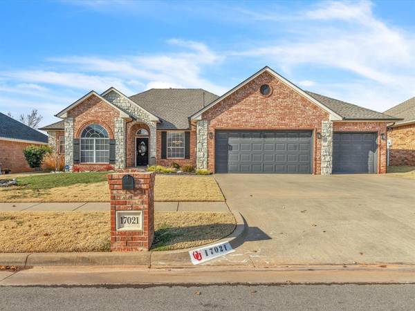 17021 Kemble Lane, Edmond, OK 73012