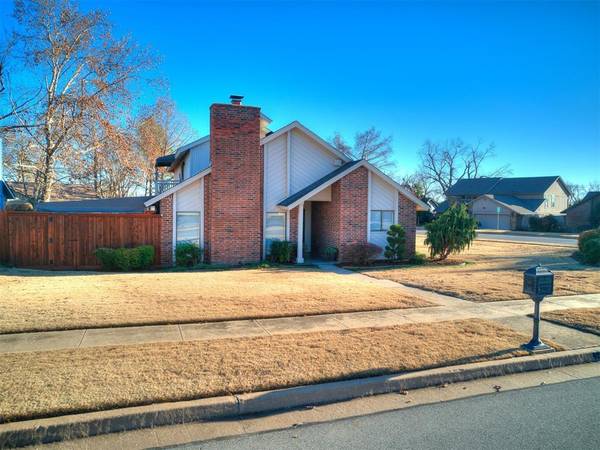 1612 Old Farm Road, Norman, OK 73072