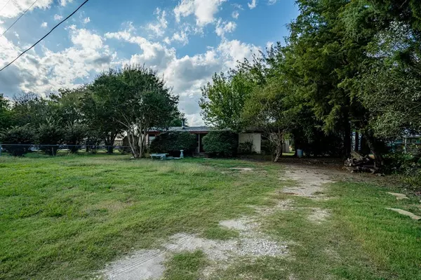 Point, TX 75472,254 Lake Shore Lane