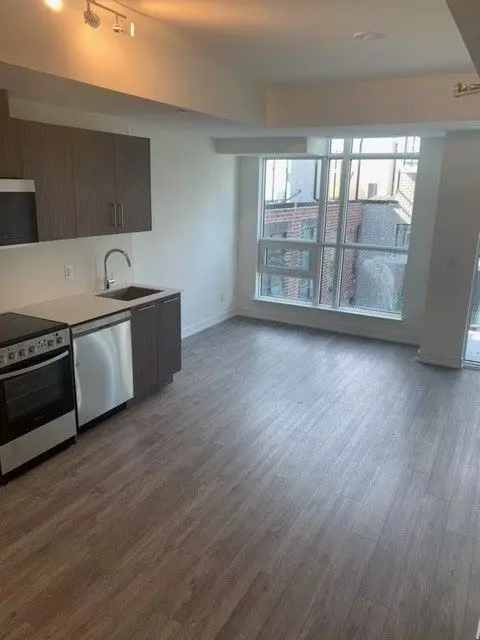 Toronto, ON M3H 0E8,871 Sheppard AVE W #30