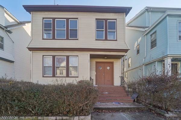 556 S Clinton St, East Orange City, NJ 07018