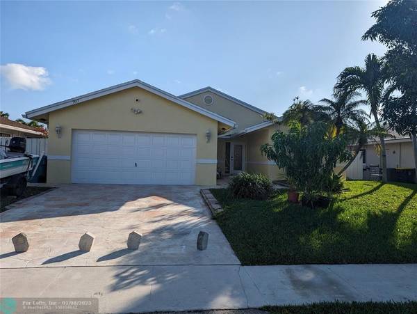 Dania Beach, FL 33004,707 SE 3rd Ave