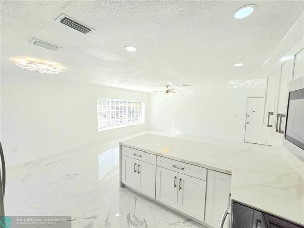 Lauderhill, FL 33313,1848 NW 55 AVE  #3X