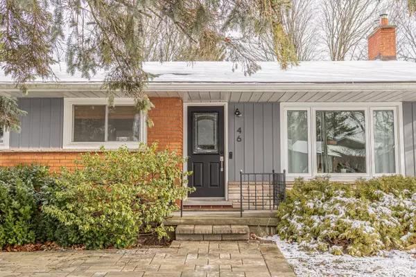 Waterloo, ON N2M 4E7,46 Meadow CRES