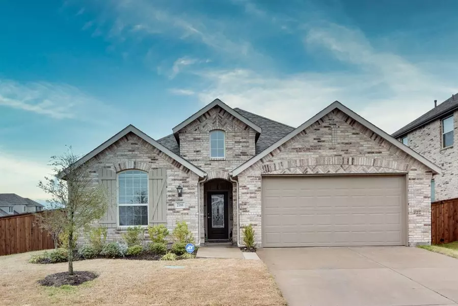 2166 Mossbrook Drive, Royse City, TX 75189