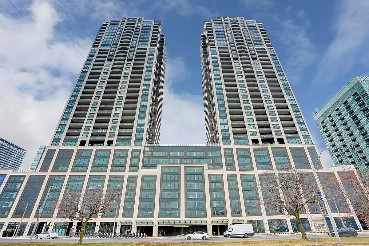 Toronto W01, ON M6S 0B1,1926 Lakeshore BLVD W #2817