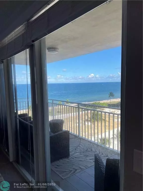 Lauderdale By The Sea, FL 33308,5200 N Ocean Blvd  #914A