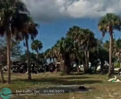 Okeechobee, FL 34974,9556 SW Adams St