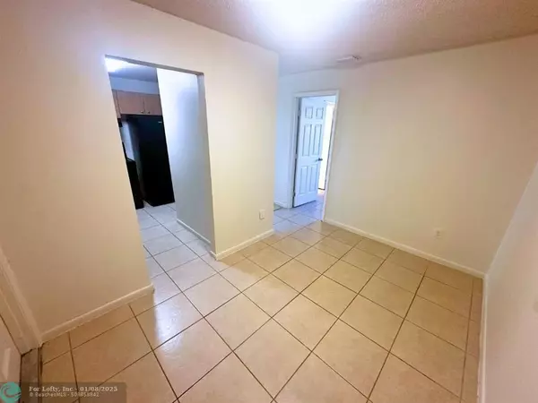 Lauderhill, FL 33313,2221 NW 58th Ter  #21