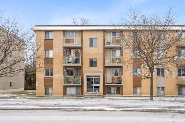 968 Cartier BLVD E #7, Hawkesbury, ON K6A 1W7