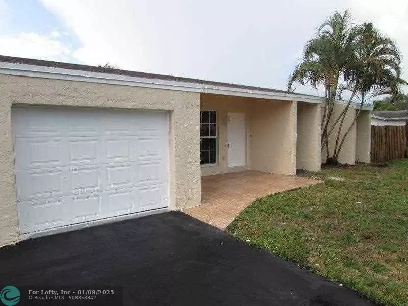 Pembroke Pines, FL 33024,9881 NW 4th St