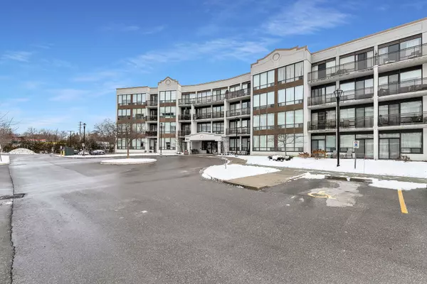 Guelph, ON N1H 8H4,105 Bagot ST #107