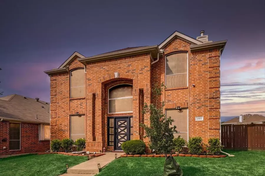 1905 Kerr Court, Carrollton, TX 75010