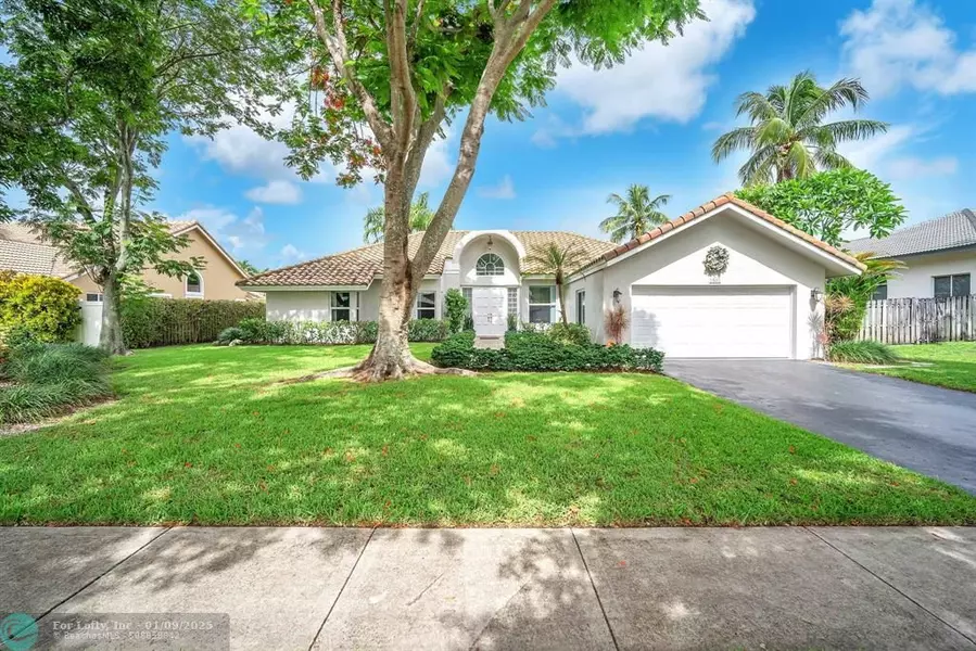 1501 SW 52nd Ter, Plantation, FL 33317