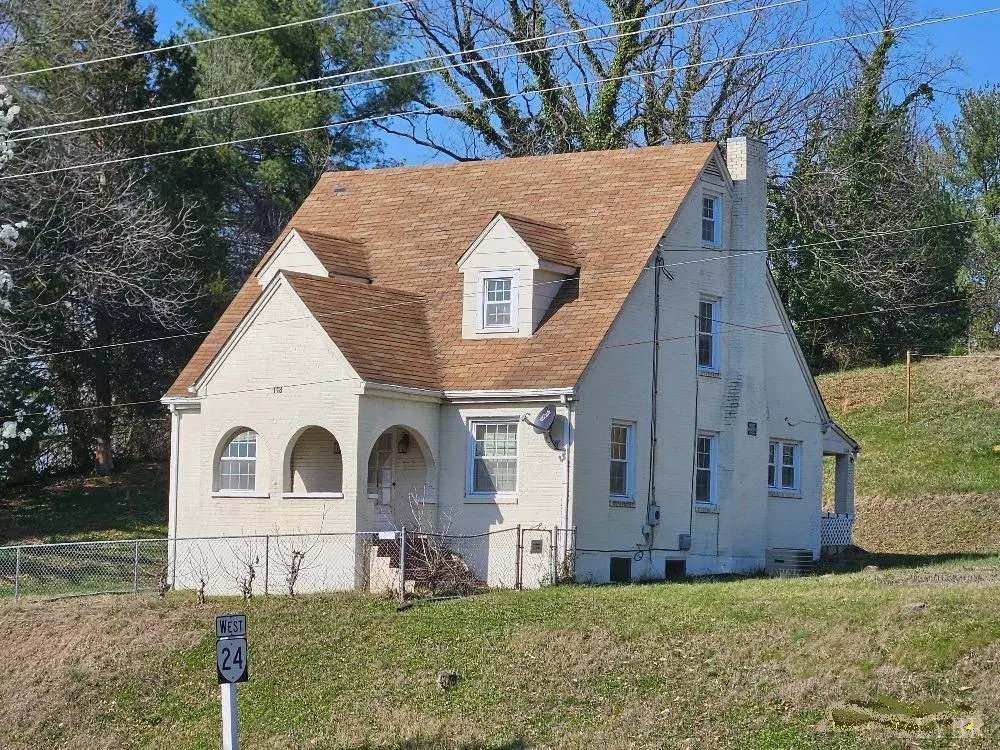 Vinton, VA 24179,118 E Virginia AVE